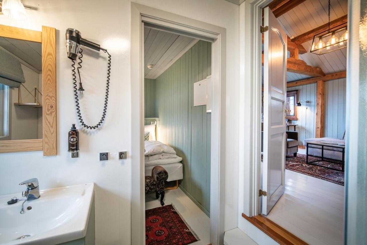 Haholmen - By Classic Norway Hotels Karvåg Exteriör bild